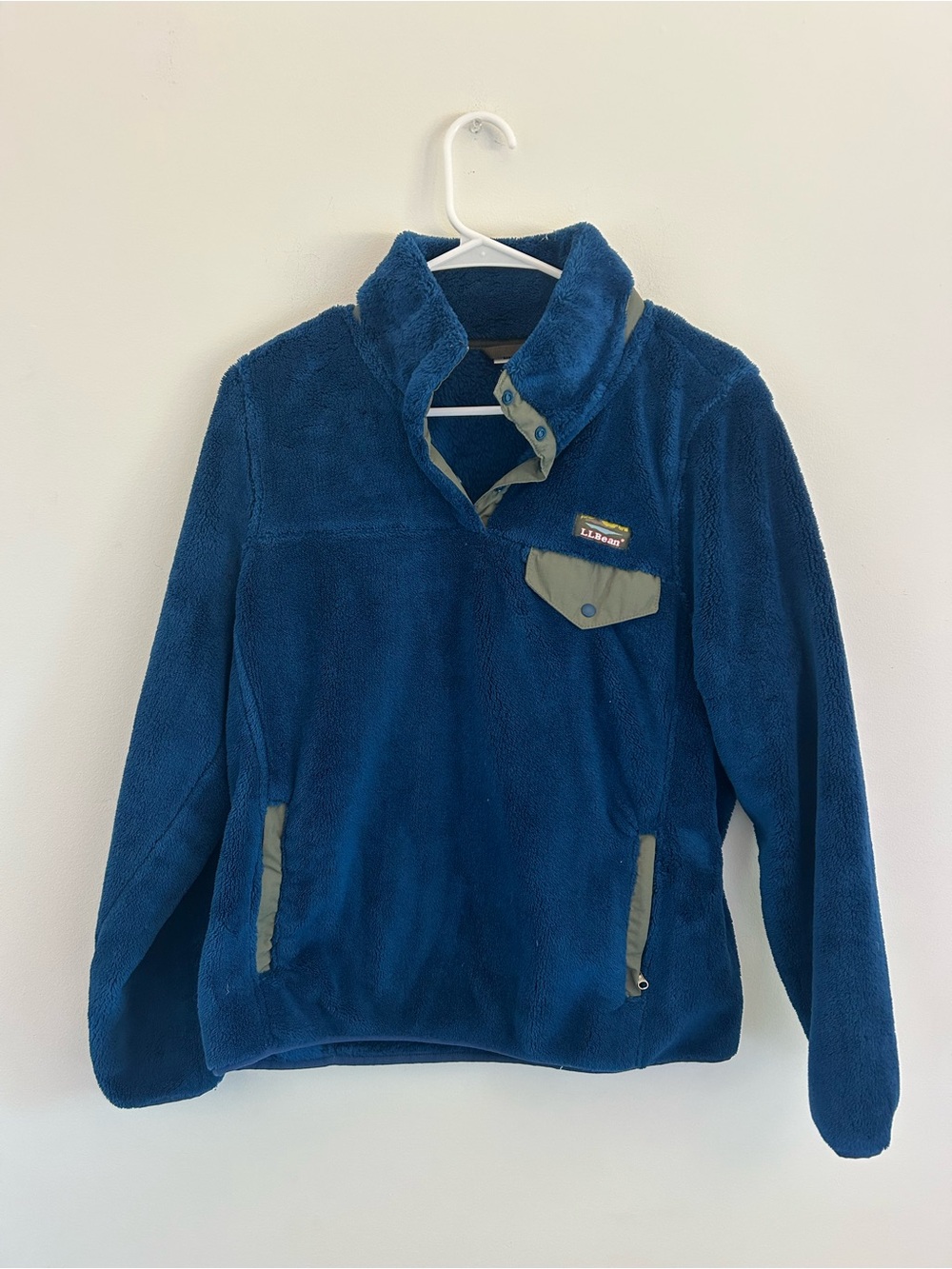 L.L. Bean Sapphire Blue Sherpa Pullover with Olive Trim